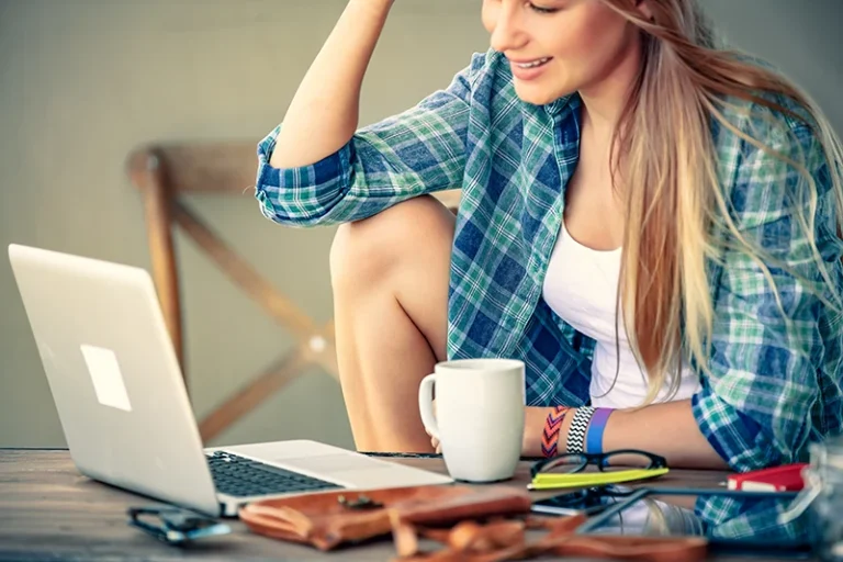 What are PLR Blogs, Where to Buy, and How to Use